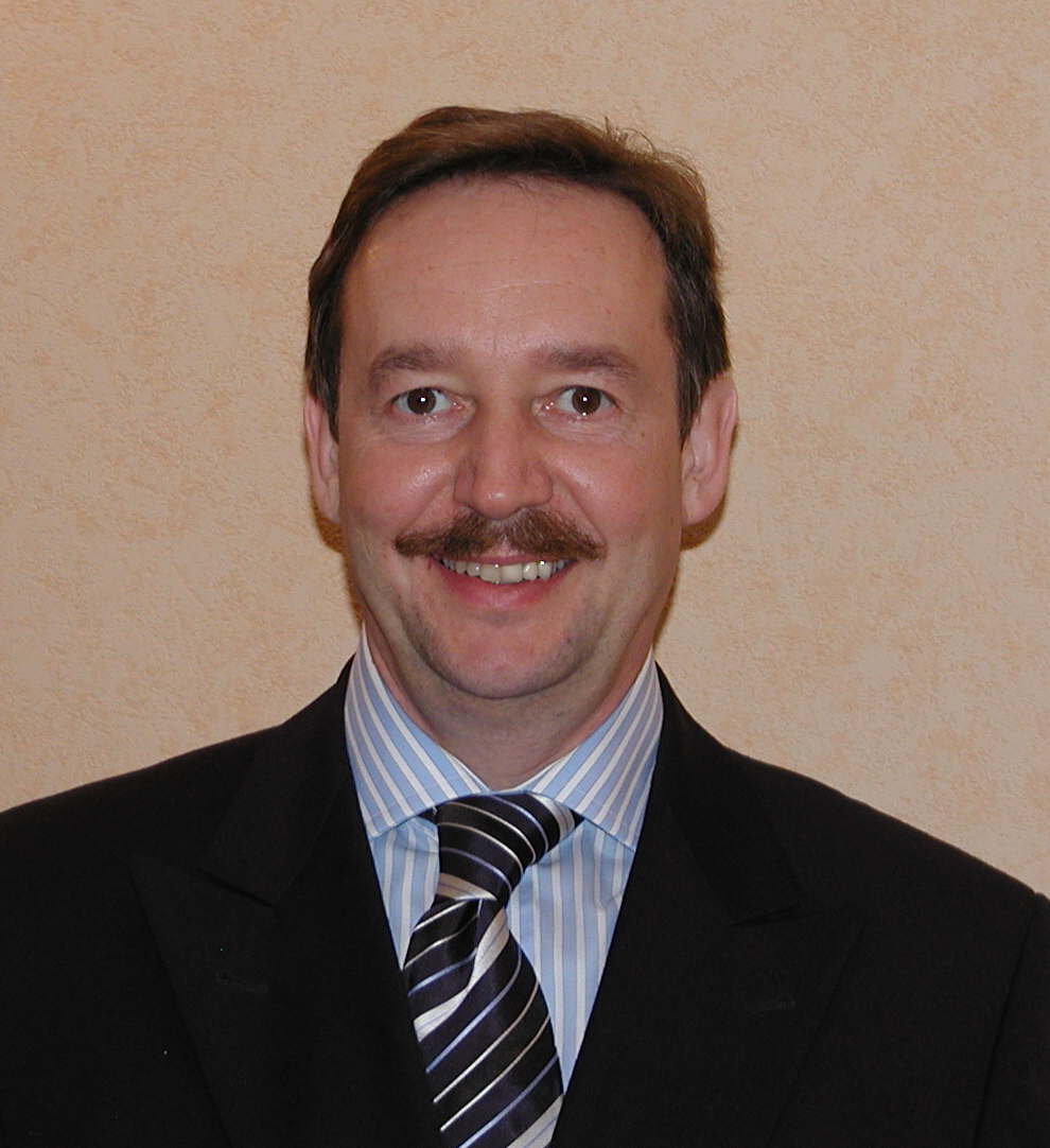 Frank D. Wiedemann, Dipl. Betriebswirt